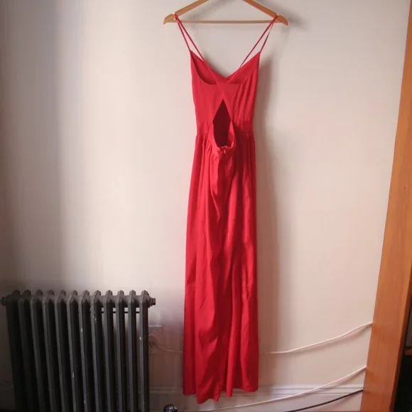 Tobi Long Red Maxi Dress Cross Straps Back Thin Straps - S - Picture 2 of 10